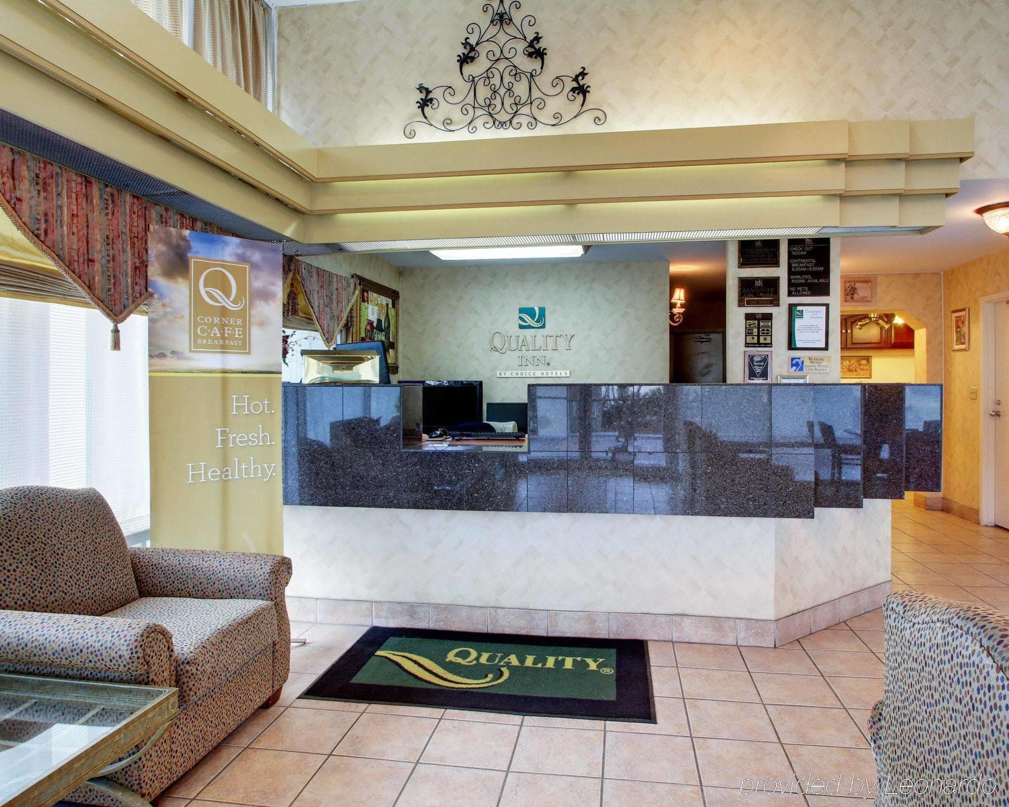 Fairbridge Inn Express Натчес Екстериор снимка